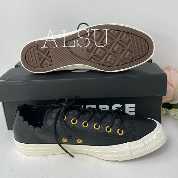 Converse Chuck Taylor Leather Low Top Black GoldW - Picture 3 of 8